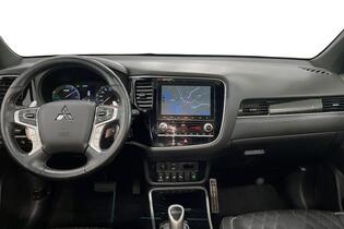 Mitsubishi Outlander PHEV vaihtoauto