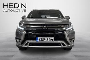 Mitsubishi Outlander PHEV vaihtoauto