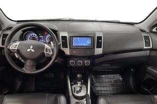 Mitsubishi Outlander vaihtoauto