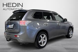 Mitsubishi Outlander PHEV vaihtoauto