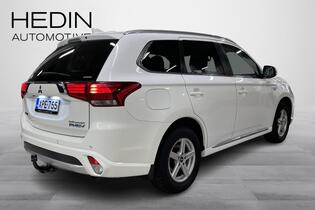 Mitsubishi Outlander PHEV vaihtoauto