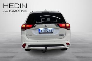 Mitsubishi Outlander PHEV vaihtoauto