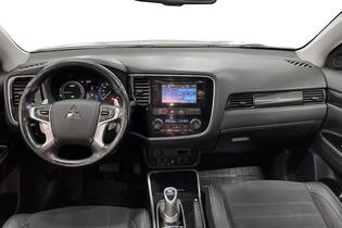 Mitsubishi Outlander PHEV vaihtoauto