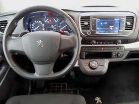 Peugeot Traveller vaihtoauto