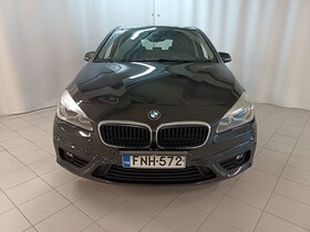 BMW 225 vaihtoauto