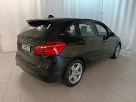BMW 225 vaihtoauto