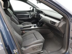 Audi Q8 e-tron vaihtoauto