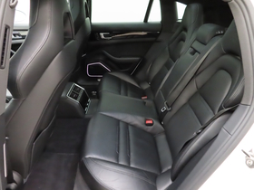 Porsche Panamera vaihtoauto