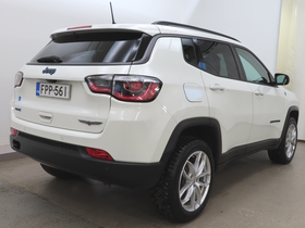 Jeep Compass vaihtoauto