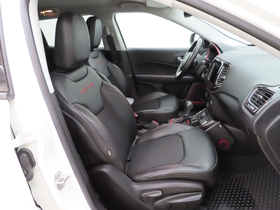 Jeep Compass vaihtoauto