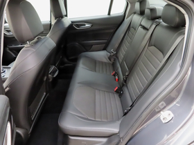 Alfa Romeo Giulia vaihtoauto