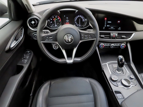 Alfa Romeo Giulia vaihtoauto