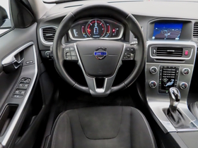 Volvo V60 Cross Country vaihtoauto