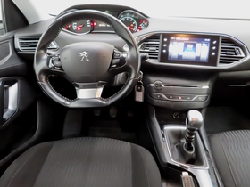 Peugeot 308 vaihtoauto