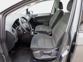 Volkswagen Golf Sportsvan vaihtoauto