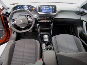 Peugeot e-2008 vaihtoauto