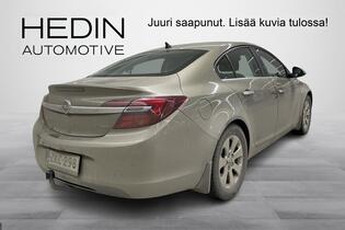 Opel Insignia vaihtoauto