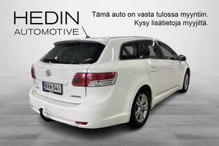 Toyota Avensis vaihtoauto