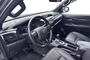 Toyota Hilux vaihtoauto