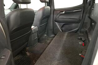 Isuzu D-Max vaihtoauto