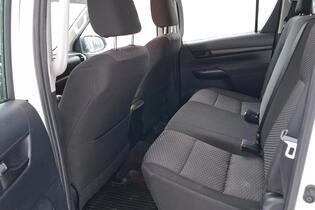 Toyota Hilux vaihtoauto