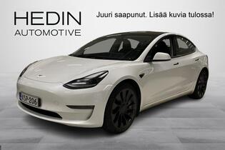Tesla Model 3 vaihtoauto