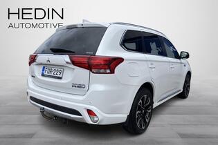 Mitsubishi Outlander PHEV vaihtoauto