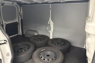 Nissan NV300 vaihtoauto