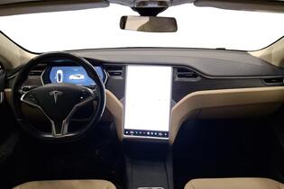 Tesla Model S vaihtoauto
