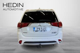 Mitsubishi Outlander PHEV vaihtoauto