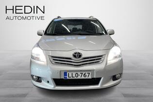 Toyota Verso vaihtoauto