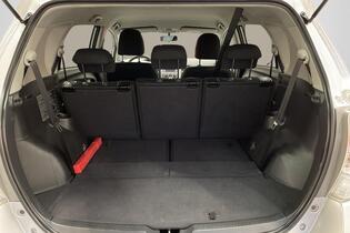 Toyota Verso vaihtoauto