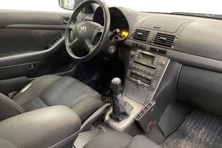 Toyota Avensis vaihtoauto