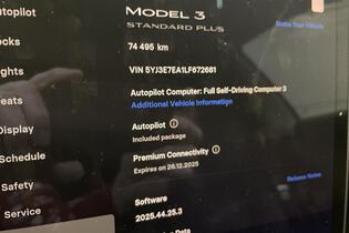 Tesla Model 3 vaihtoauto