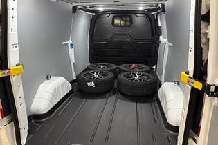 Ford Transit Custom vaihtoauto