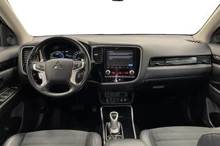 Mitsubishi Outlander PHEV vaihtoauto