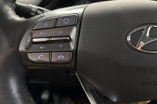 Hyundai IONIQ hybrid vaihtoauto