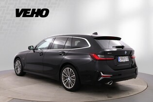 BMW 330 vaihtoauto