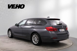 BMW 320 vaihtoauto