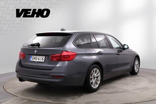BMW 320 vaihtoauto