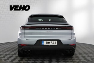 Porsche Cayenne vaihtoauto