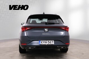 SEAT Leon Sportstourer vaihtoauto