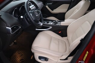 Jaguar F-PACE vaihtoauto