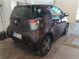Toyota iQ vaihtoauto