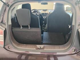 Toyota iQ vaihtoauto