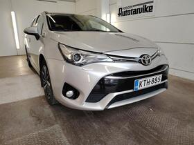 Toyota Avensis vaihtoauto
