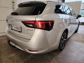 Toyota Avensis vaihtoauto