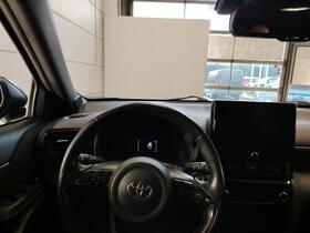 Toyota Yaris Cross vaihtoauto