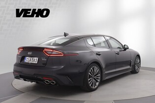 Kia Stinger vaihtoauto