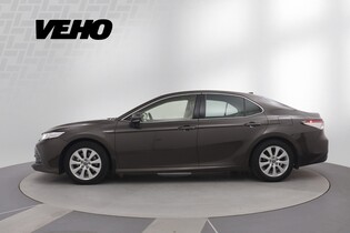 Toyota Camry vaihtoauto